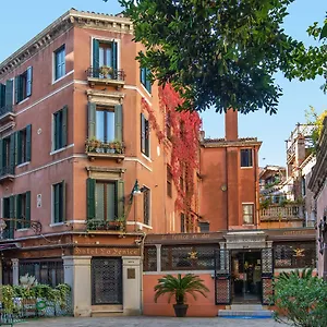 3* Hotell La Fenice Et Des Artistes